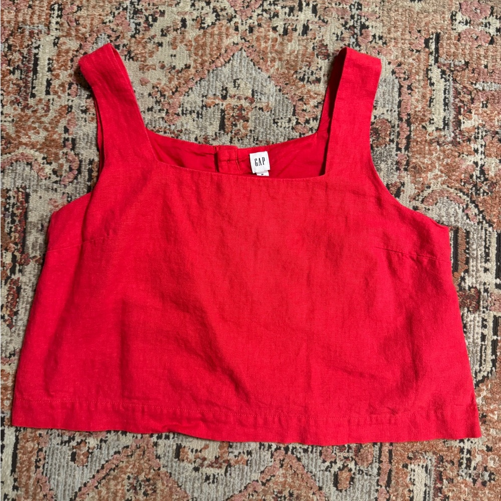 GAP medium red linen crop Top